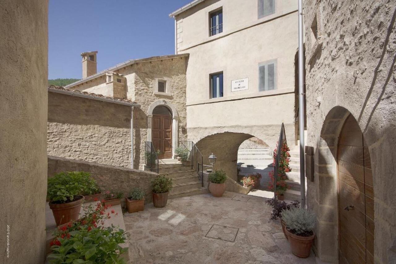 ホテル Castello Di Postignano セッラーノ エクステリア 写真